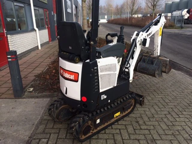 Bobcat E10